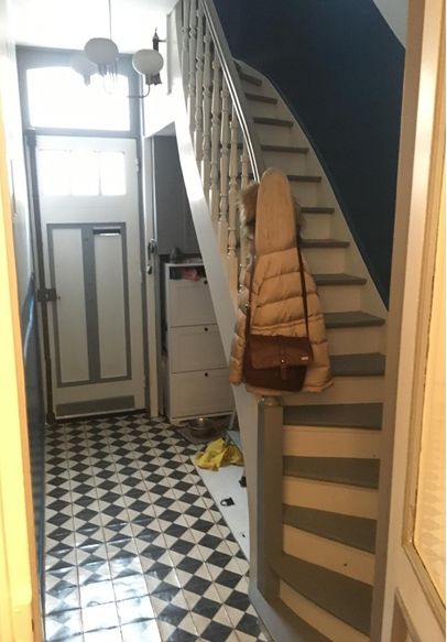 Entrée avant travaux, vue 1